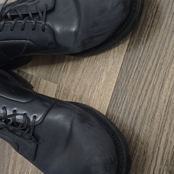 Salvatore Ferragamo Men's Dress Shoes - Picture 6 of 8